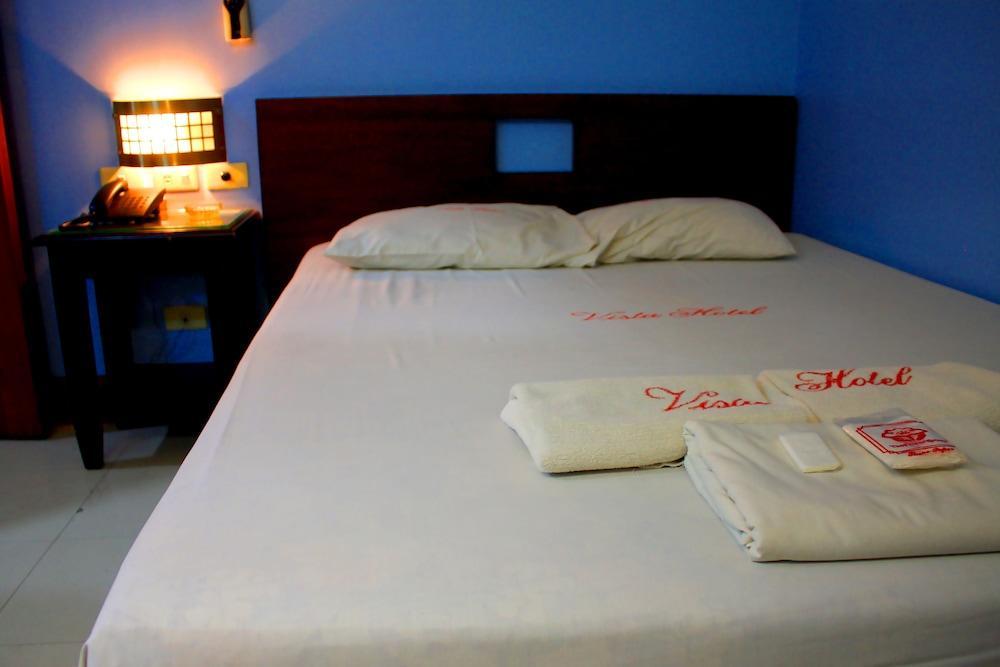 Vista Hotel Recto Manila Eksteriør billede