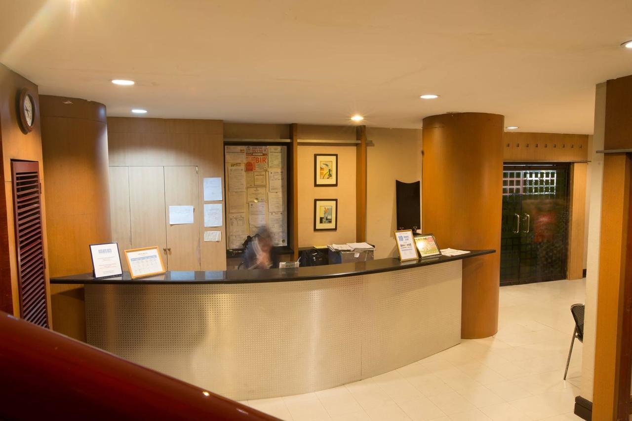 Vista Hotel Recto Manila Eksteriør billede